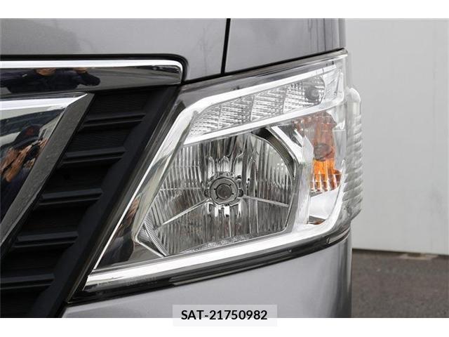 Nissan NV350 Caravan 2021-06 8337255-25