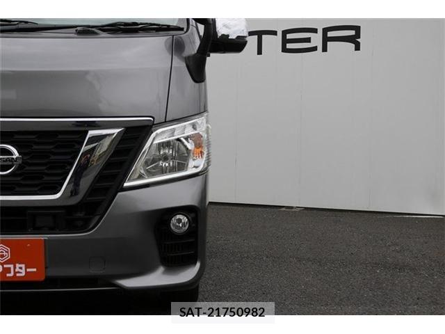 Nissan NV350 Caravan 2021-06 8337255-27