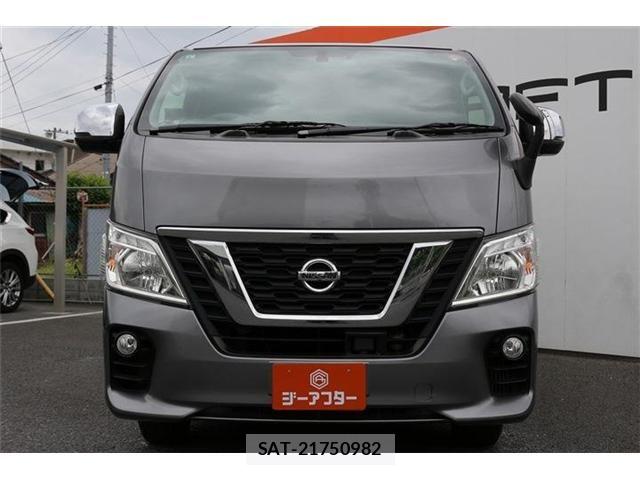 Nissan NV350 Caravan 2021-06 8337255-7