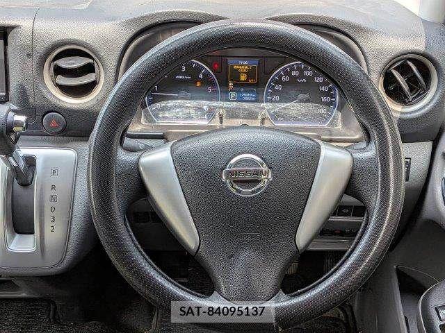 Nissan NV350 Caravan 2015-09 8337263-9
