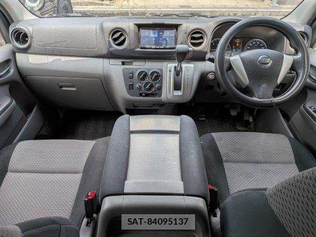 Nissan NV350 Caravan 2015-09 8337263-2