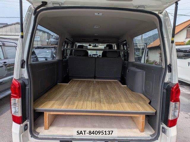 Nissan NV350 Caravan 2015-09 8337263-8