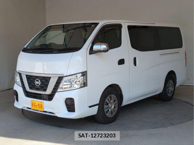 Nissan NV350 Caravan 2021-02 8355278-0