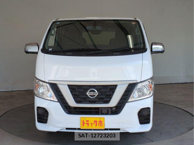 Nissan NV350 Caravan 2021-02 8355278-15