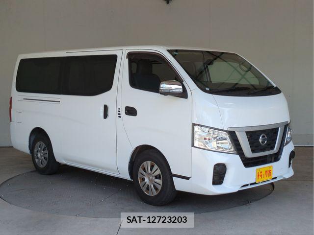 Nissan NV350 Caravan 2021-02 8355278-16