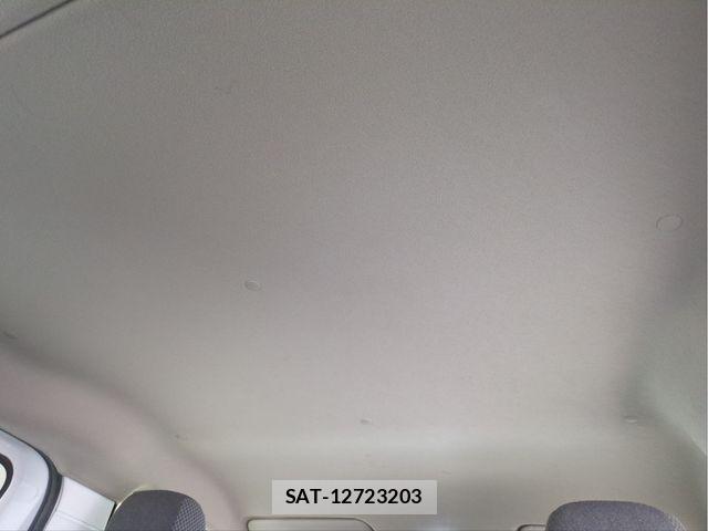 Nissan NV350 Caravan 2021-02 8355278-4