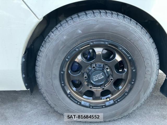Nissan NV350 Caravan 2012-11 8355281-7