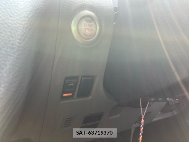 Nissan NV350 Caravan 2016-12 8355280-19
