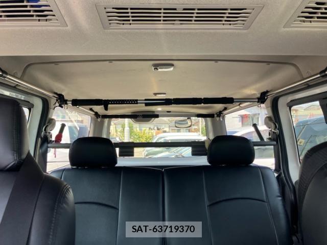 Nissan NV350 Caravan 2016-12 8355280-22