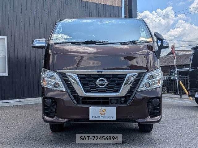 Nissan NV350 Caravan 2018-04 8367927-14