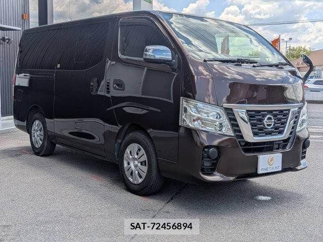 Nissan NV350 Caravan 2018-04 8367927-15