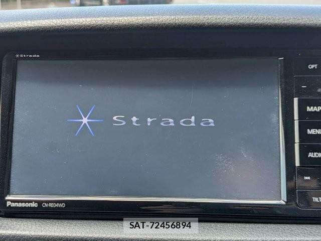 Nissan NV350 Caravan 2018-04 8367927-3