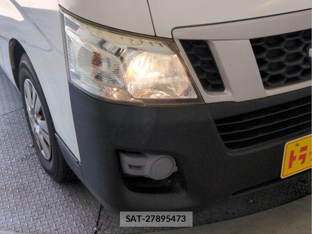 Nissan NV350 Caravan 2015-10 8367933-20