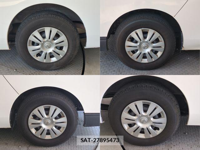 Nissan NV350 Caravan 2015-10 8367933-22