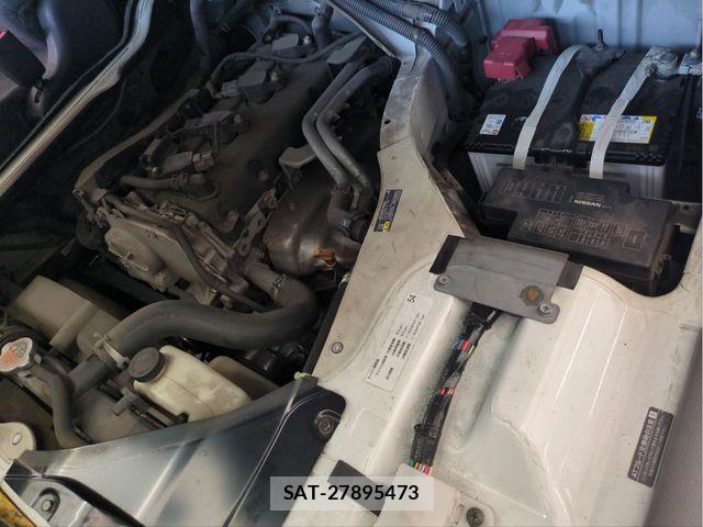 Nissan NV350 Caravan 2015-10 8367933-23