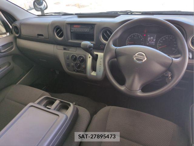 Nissan NV350 Caravan 2015-10 8367933-7