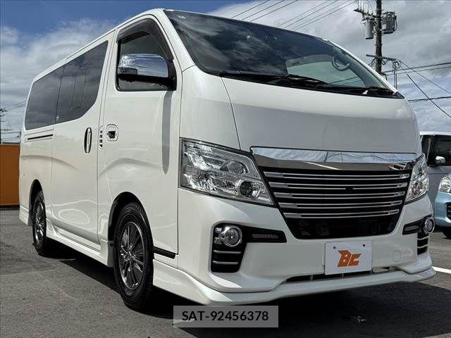 Nissan NV350 Caravan 2018-04 8367930-9