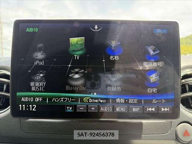 Nissan NV350 Caravan 2018-04 8367930-4