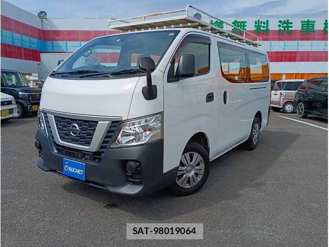 Nissan NV350 Caravan 2020-05 8414149-0