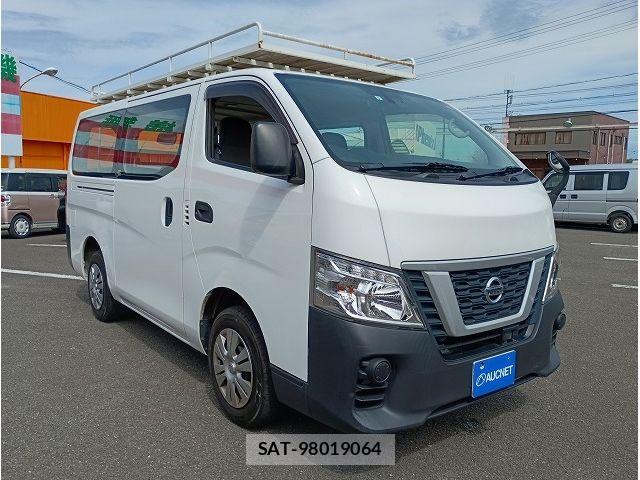 Nissan NV350 Caravan 2020-05 8414149-4