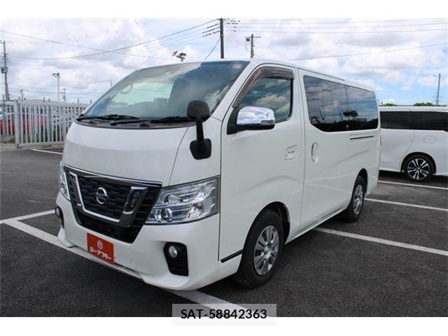 Nissan NV350 Caravan 2017-09 8458131-11