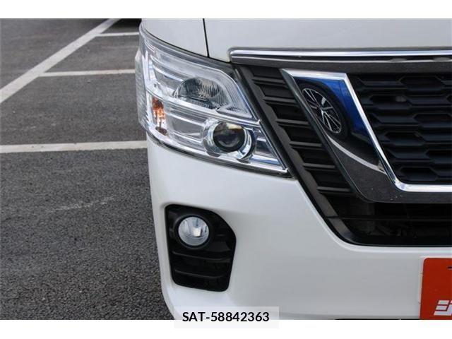 Nissan NV350 Caravan 2017-09 8458131-7