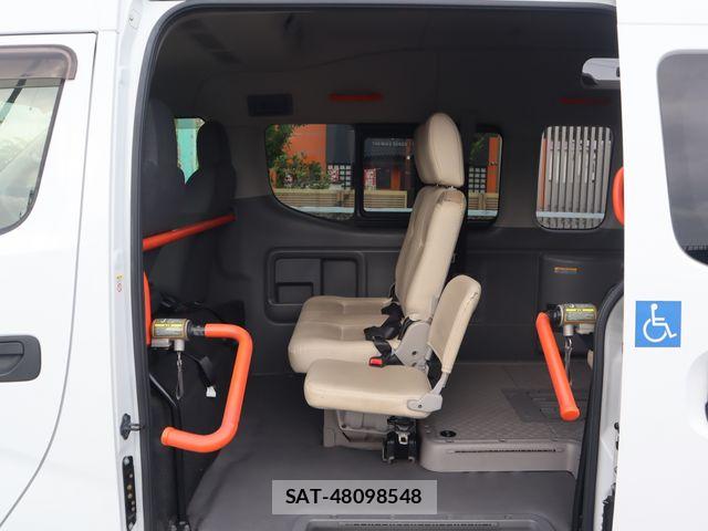 Nissan NV350 Caravan 2019-11 8458128-5