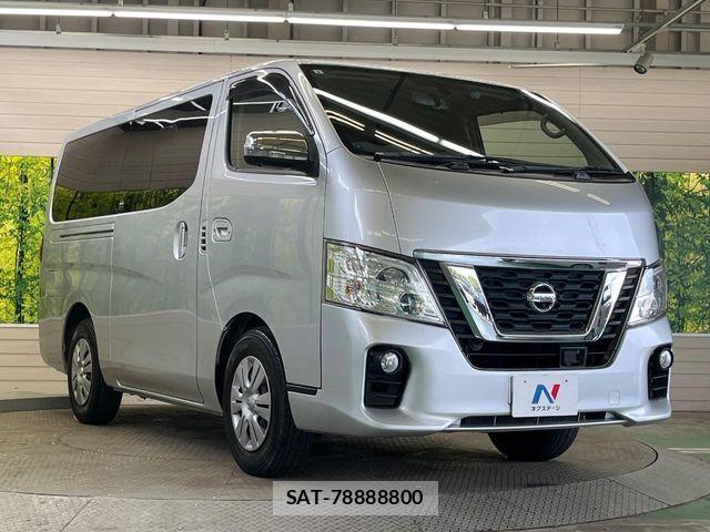 Nissan NV350 Caravan 2017-06 8458130-15