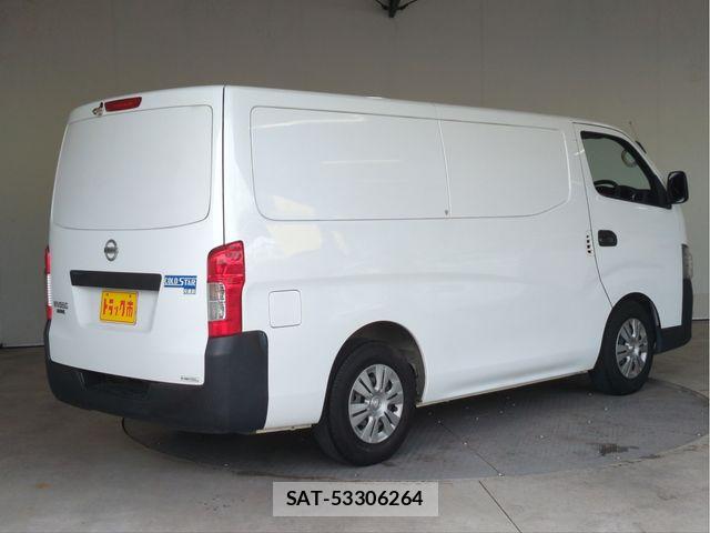 Nissan NV350 Caravan 2020-07 8485880-1