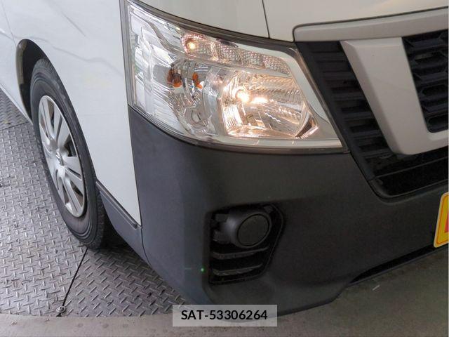 Nissan NV350 Caravan 2020-07 8485880-21