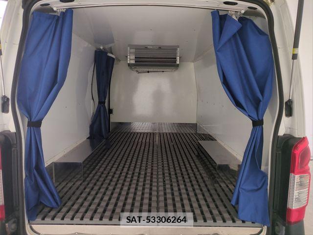 Nissan NV350 Caravan 2020-07 8485880-5
