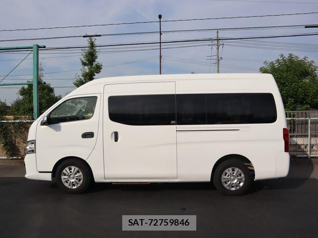 Nissan NV350 Caravan 2021-04 8526411-21