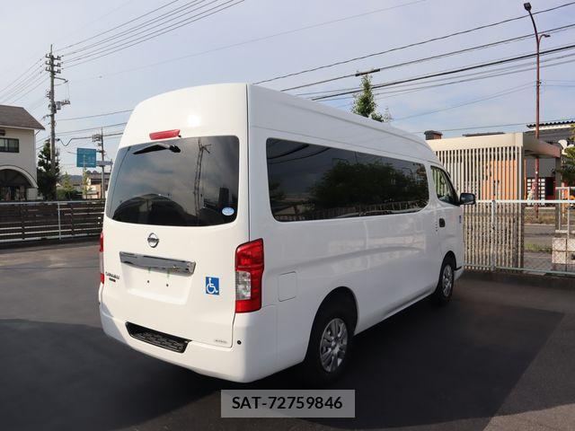 Nissan NV350 Caravan 2021-04 8526411-24