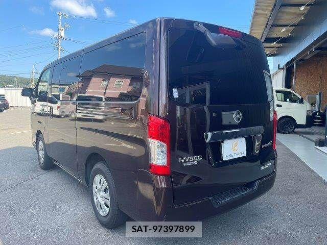 Nissan NV350 Caravan 2018-08 8563069-20