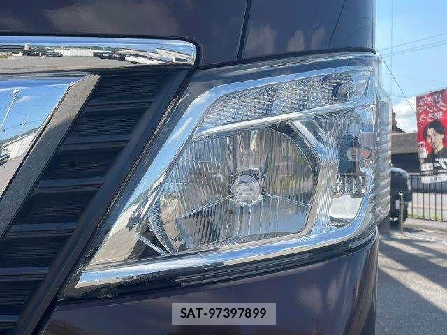Nissan NV350 Caravan 2018-08 8563069-22