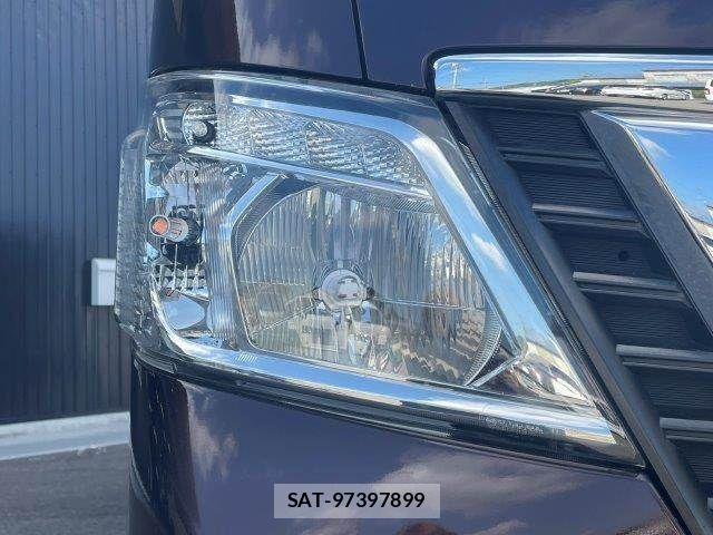 Nissan NV350 Caravan 2018-08 8563069-23