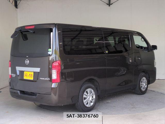 Nissan NV350 Caravan 2015-10 8563072-1