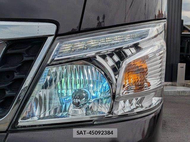 Nissan NV350 Caravan 2013-07 8628221-10