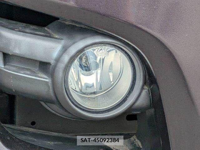 Nissan NV350 Caravan 2013-07 8628221-23