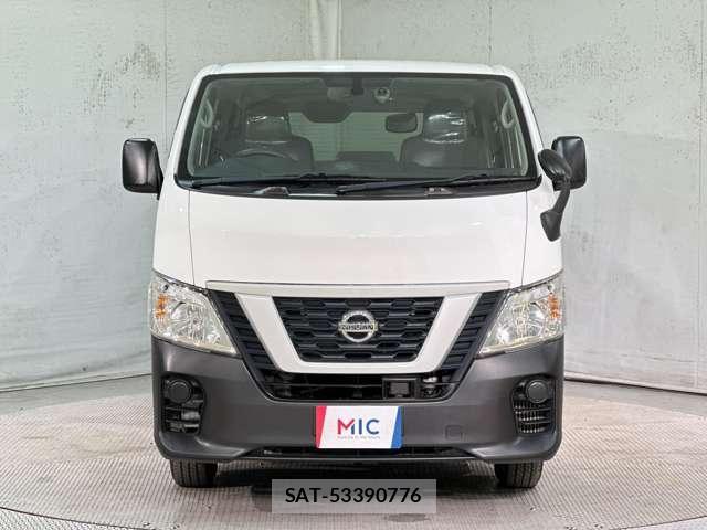 Nissan NV350 Caravan 2021-06 8628223-2