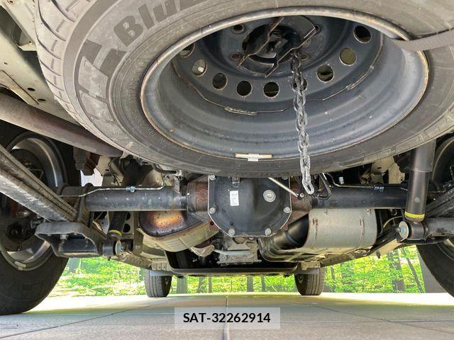 Nissan NV350 Caravan 2023-01 8628219-17