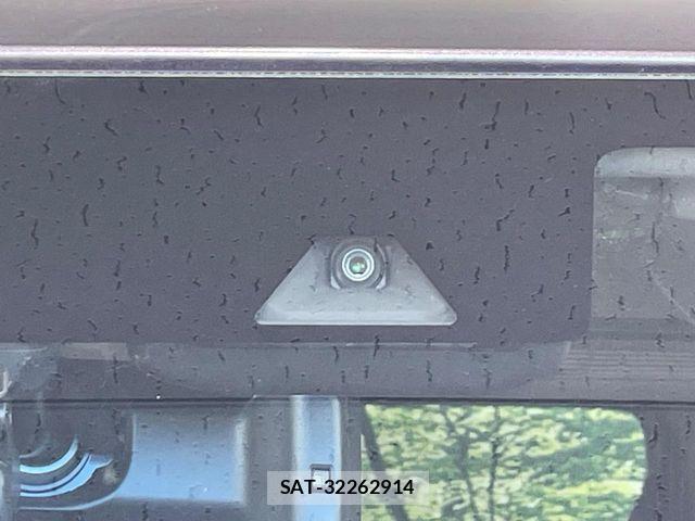 Nissan NV350 Caravan 2023-01 8628219-2