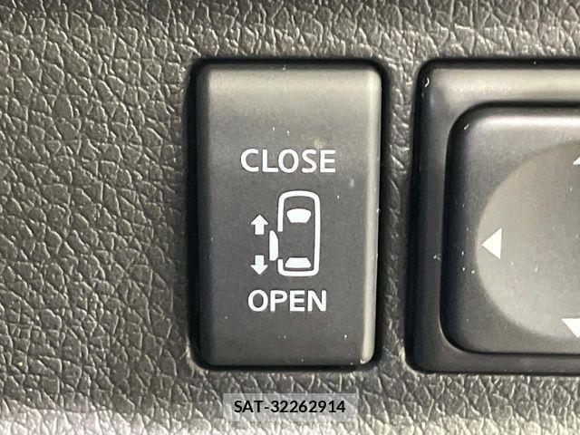 Nissan NV350 Caravan 2023-01 8628219-3