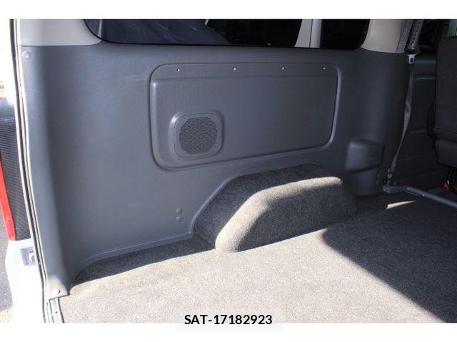 Nissan NV350 Caravan 2021-03 8628220-8