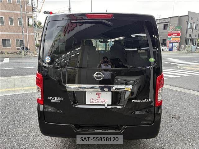 Nissan NV350 Caravan 2019-08 8666693-14