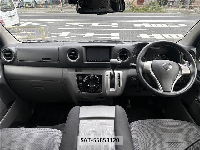 Nissan NV350 Caravan 2019-08 8666693-1