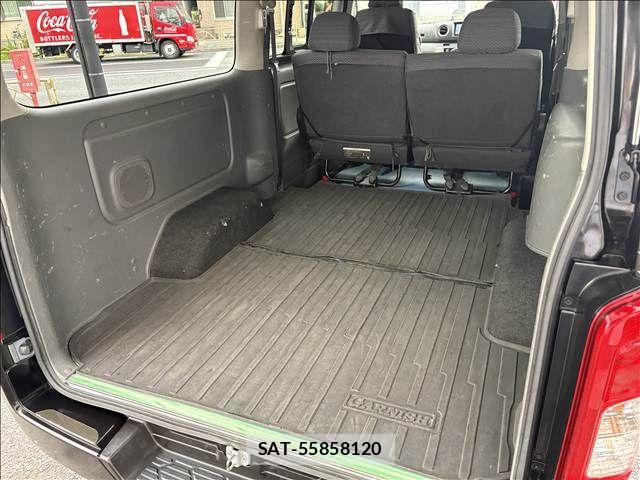 Nissan NV350 Caravan 2019-08 8666693-22