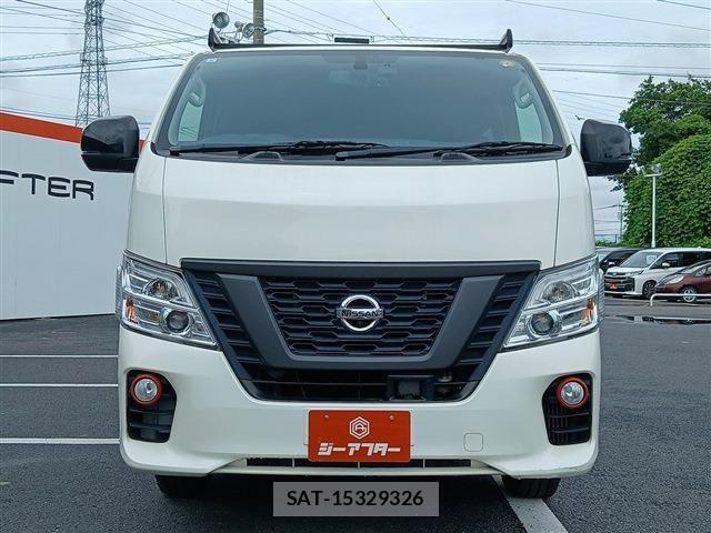 Nissan NV350 Caravan 2021-07 8660836-7