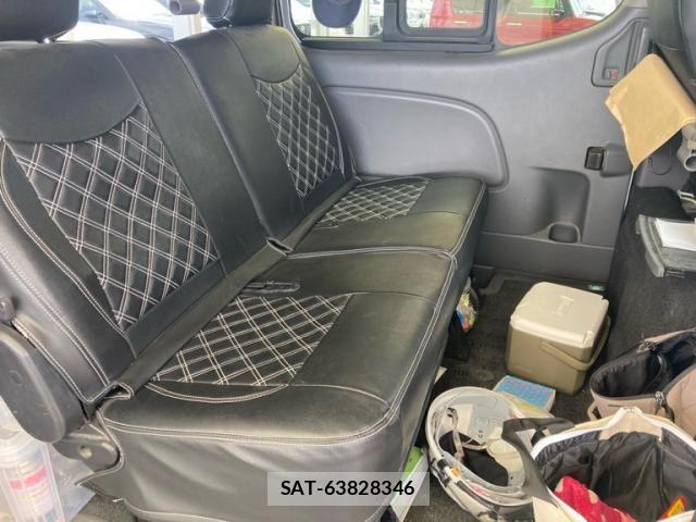 Nissan NV350 Caravan 2012-11 8660837-12
