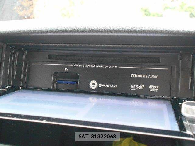 Nissan NV350 Caravan 2017-08 8660838-8